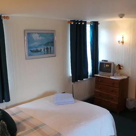 Inishmore House 3* Galway